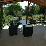 Le Verger D'auzan Ferienhaus *