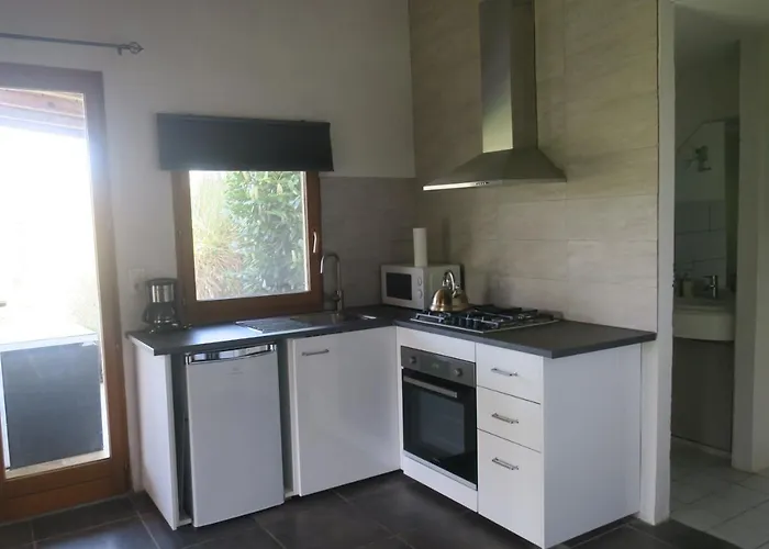 Hébergement de vacances Domaine Le Poteau Castelnau-dʼAuzan